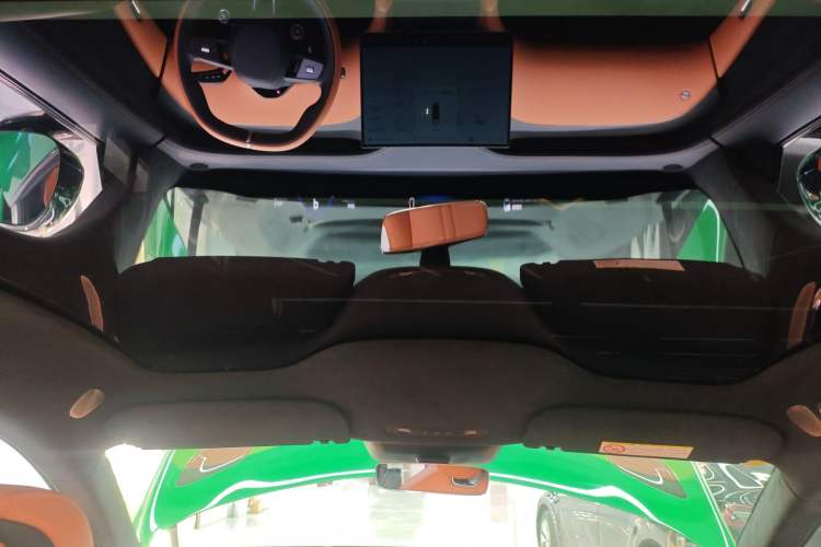 Used  YU7 2025 Ultra-Long Range High-Performance All-Wheel-Drive Max Edition