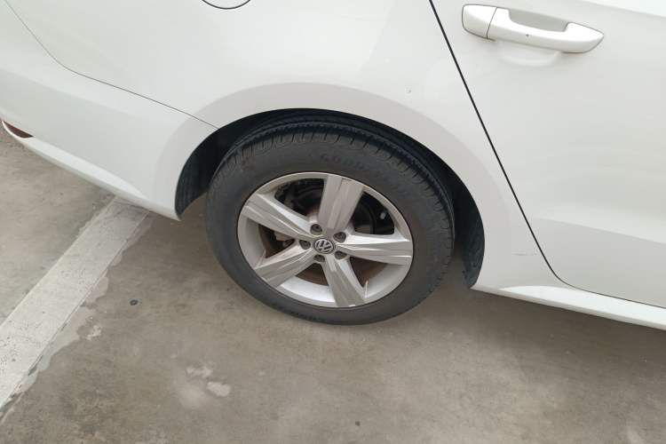 Used Volkswagen Lavida 2018 Classic 1.5L Automatic Fashion Edition China VI Standard
