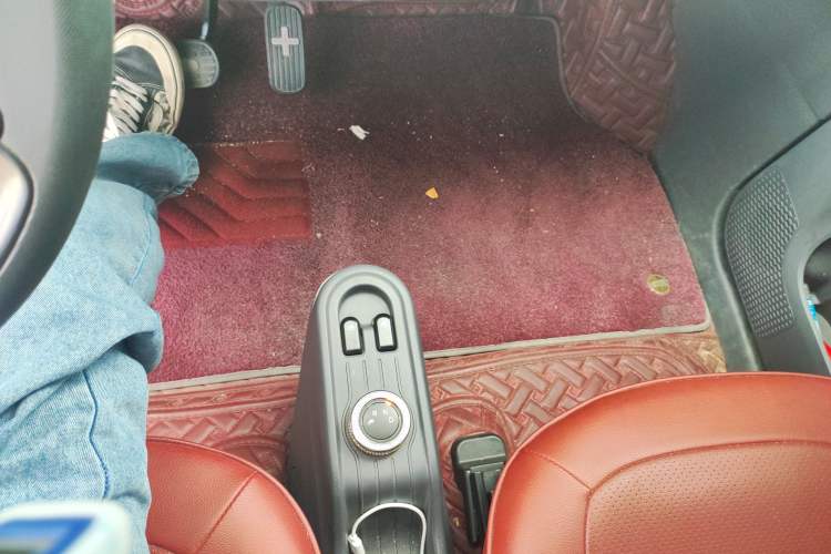 Used Wuling Hongguang MINIEV 2021 Macaron Fashion Model Lithium Iron Phosphate
