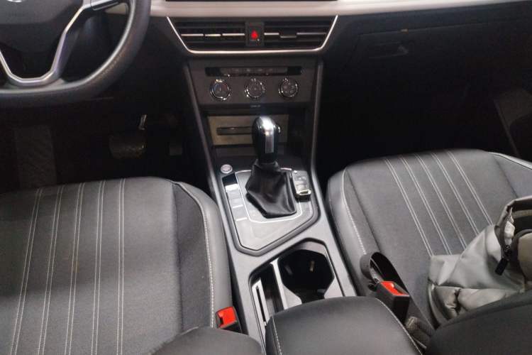 Used Volkswagen Tiguan L 2022 330TSI Automatic Two-Wheel Drive Comfort Edition
