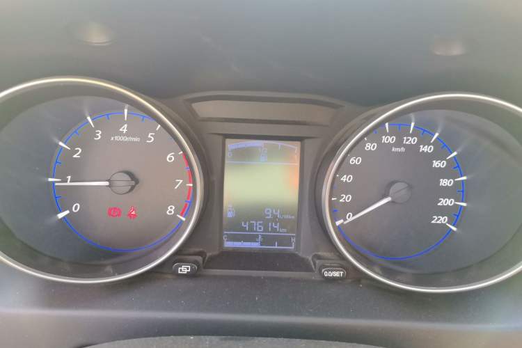 Used FORTHING Joyear X5 2016 1.6L Manual Luxury Edition