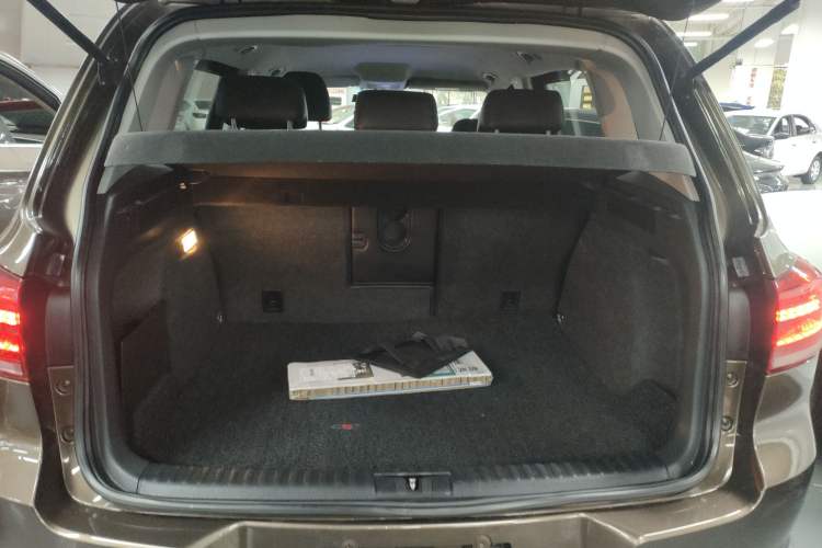 Used Volkswagen Tiguan 2015 1.8TSI Automatic Two-Wheel Drive Trend Edition