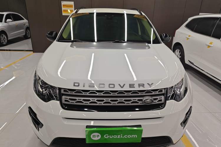Used Land Rover Discovery Sport 2019 240 PS PURE Edition China VI Standard

