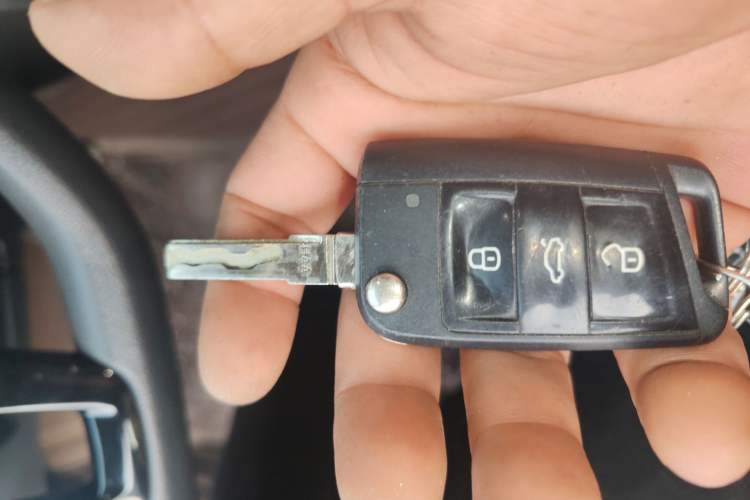 Used Volkswagen Lamando 2015 230TSI DSG Fashion Edition
