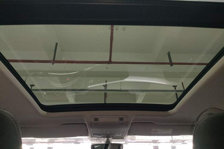 Used Volkswagen Tayron 2020 330TSI Two-Wheel Drive Luxury Smart Connectivity Version
