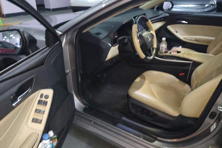 Used Toyota Avalon 2021 2.5L Luxury Edition
