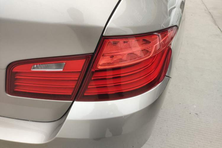 Used BMW 5 Series 2014 525Li Leading Model