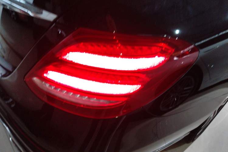 Used Mercedes-Benz E-Class 2016 E 200 L
