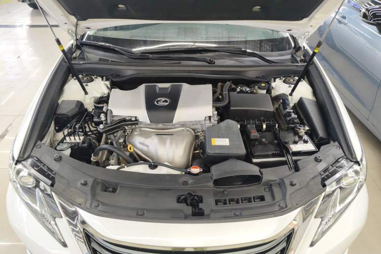 Used Lexus ES 2016 200 Midnight Special Limited Edition
