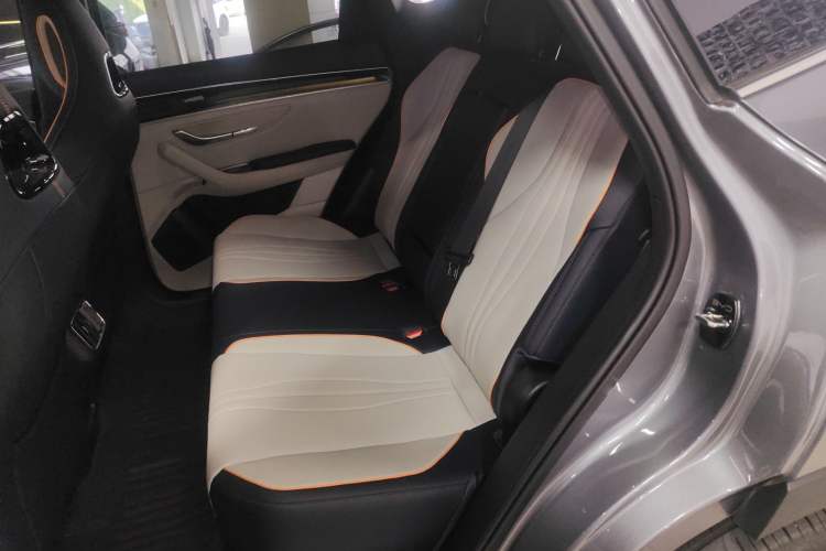 Used BYD Song PLUS New Energy 2023 Champion Edition EV 520KM Flagship Model
