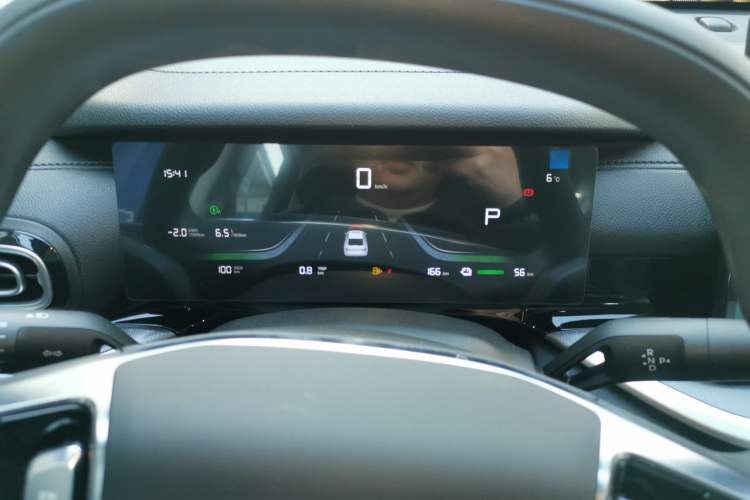 Used  Galaxy Stellar 6 
