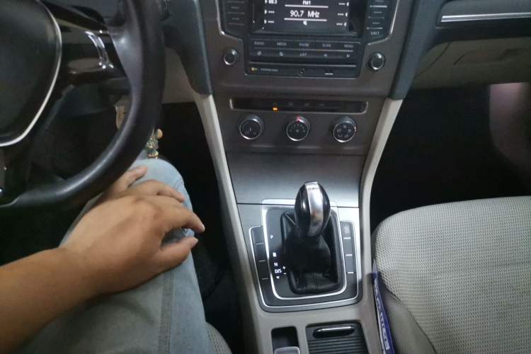 Used Volkswagen Golf 2014 1.4TSI Automatic Comfort Model
