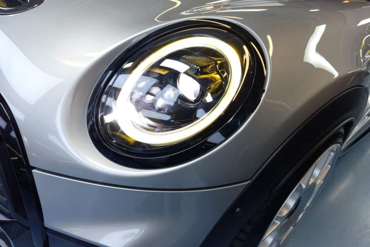 Used  MINI 2023 Updated 2.0T COOPER S Racing Driver
