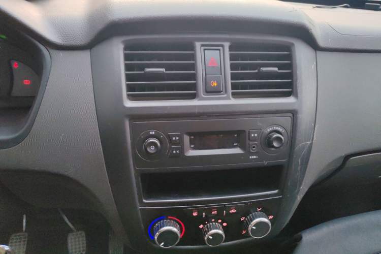 Used Wuling Rongguang 2020 1.2L S Base Model China VI
