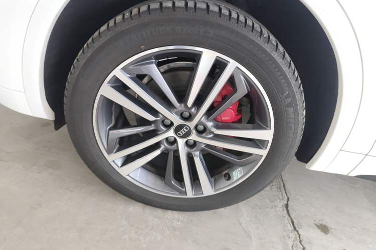 Used Audi Q5L 2024 40 TFSI Luxury Dynamic Edition
