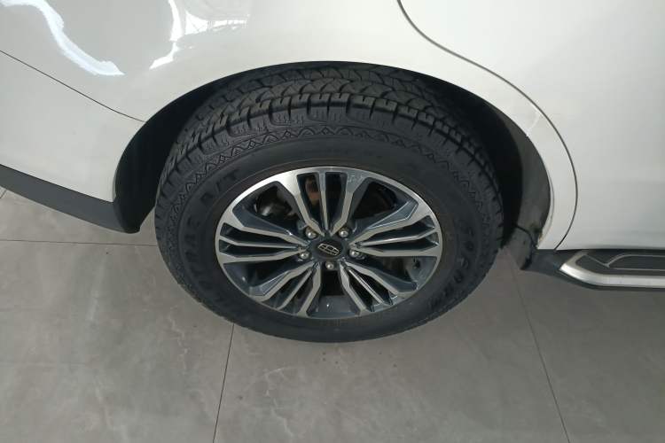 Used Geely Auto Vision X6 2016 1.8L Manual Luxury Edition