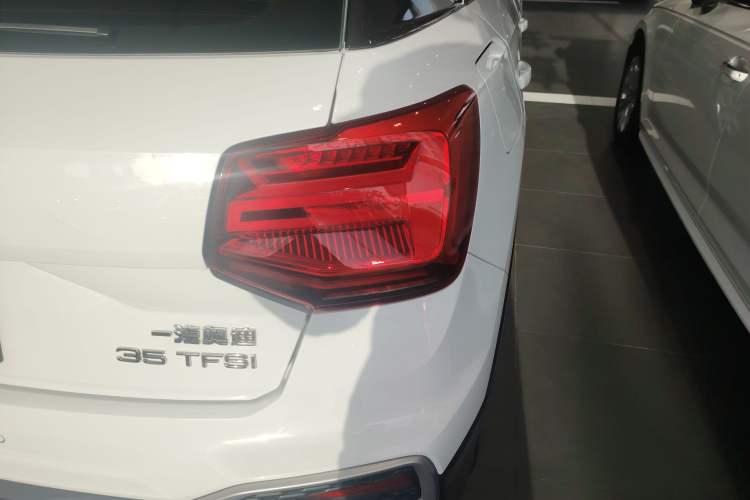 Used Audi Q2L 2022 35 TFSI Advanced Style Edition
