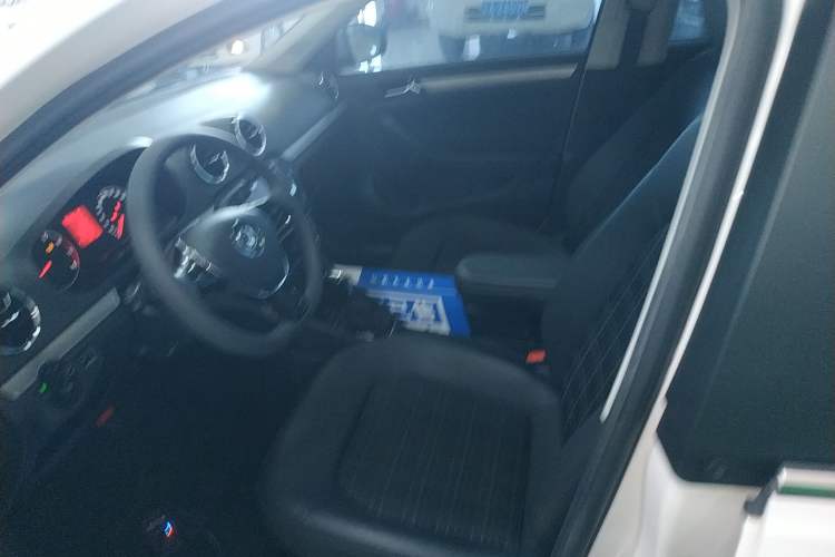 Used Volkswagen Jetta 2017 1.5L Automatic Fashion Model
