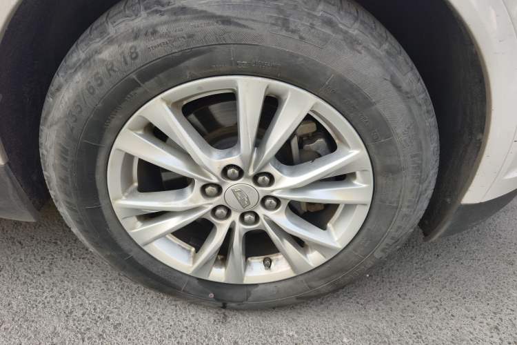 Used Cadillac XT5 2020 28T Luxury Version
