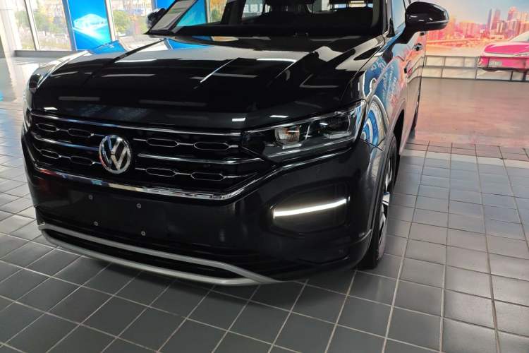 Used Volkswagen Tayron 2021 280TSI Two-Wheel Drive Luxury Smart Connectivity Version