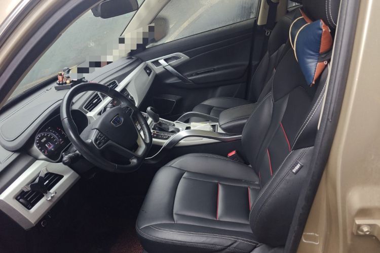 Used Geely Auto Emgrand X7 Sport 2018 Revised Version 1.8TD Automatic Two-Wheel Drive Smart Connectivity 4G-Enabled Edition
