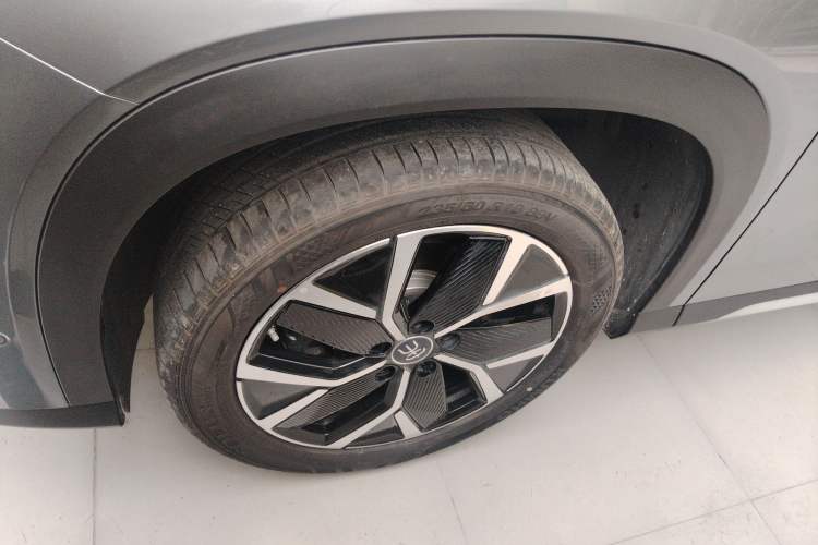 Used BYD Song L DM-i 2024 160 km Excellence Version
