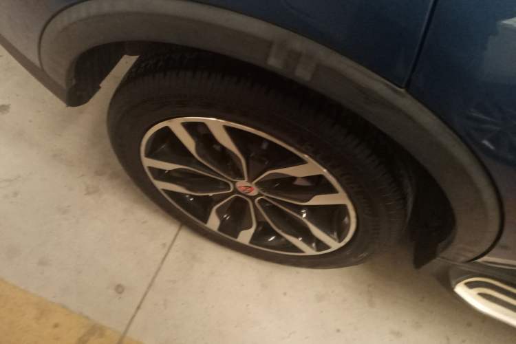 Used Roewe RX5 2016 30T Two-Wheel Drive Automatic Internet Smart Edition