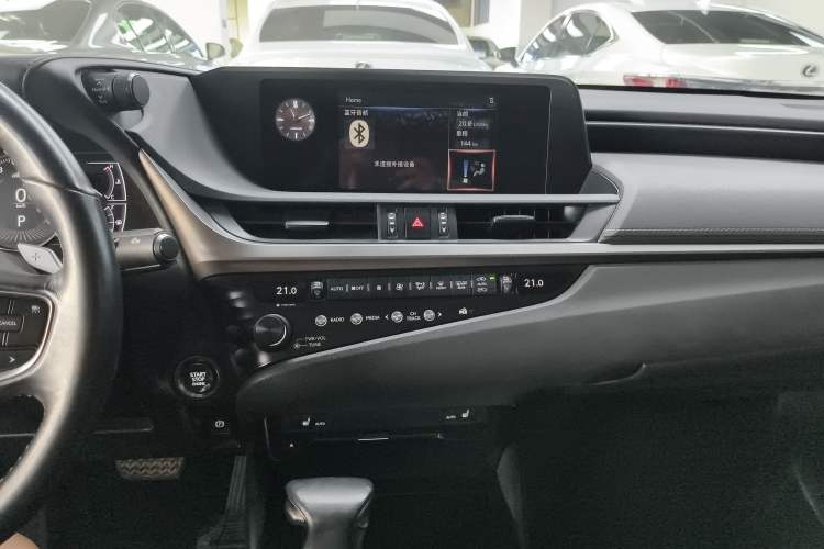 Used Lexus ES 2018 200 Excellence Edition China V Standard
