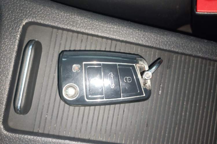 Used Volkswagen Golf 2020 200TSI DSG Comfortable and Ambitious Edition
