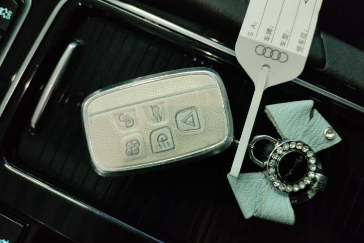 Used Jaguar F-PACE 2020 2.0T Urban Deluxe Edition
