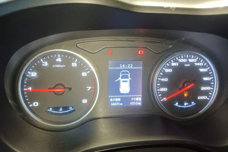 Used  Refine R3 2018 1.6L Manual Luxury Model