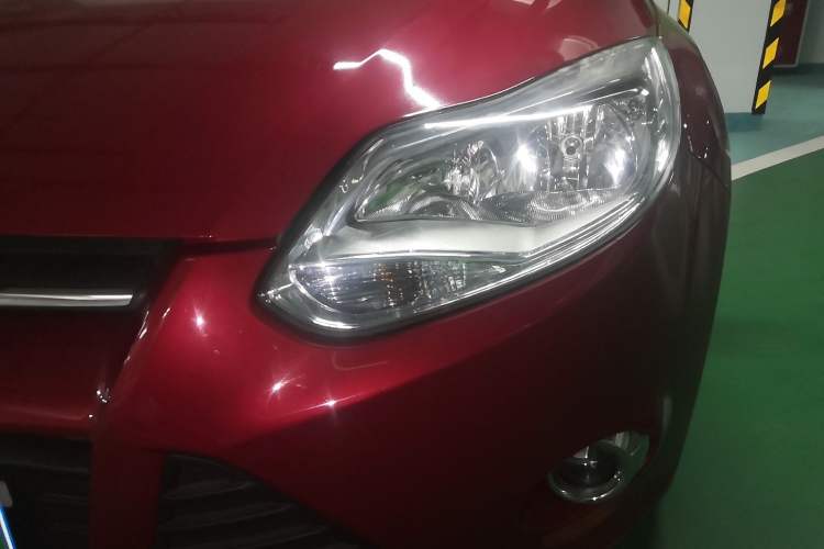 Used Ford Focus 2012 Hatchback 1.6L Automatic Fashion Edition
