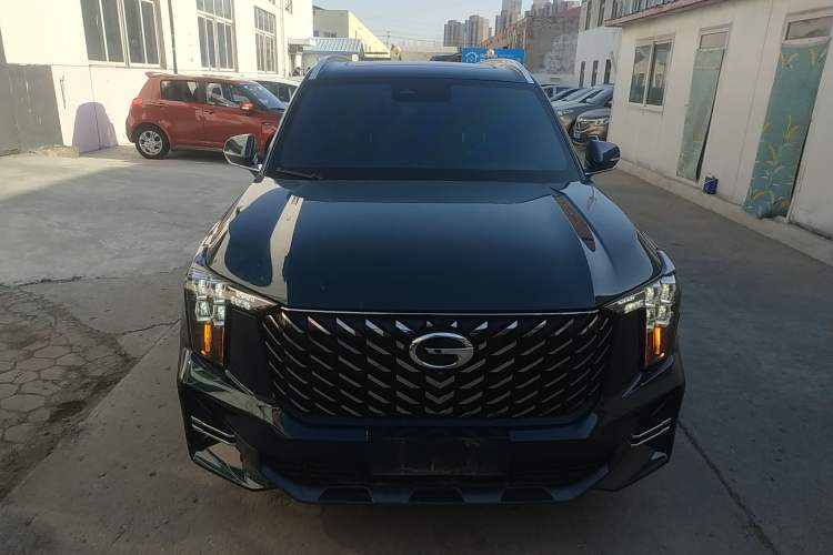 Used GAC Trumpchi GS8 2022 Linghang Series 2.0 TGDI Two-Wheel-Drive Luxury Smart Connectivity Version (7 Seats)