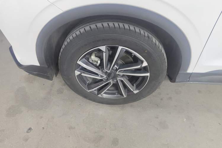 Used Geely Auto Coolray 2023 1.5T DCT Platinum Edition