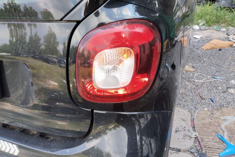 Used  fortwo 2015 1.0L 52 kW Hardtop Passion Edition
