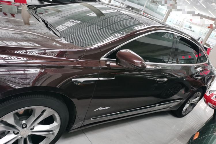 Used Buick LaCrosse 2022 Avenir Avia First Edition
