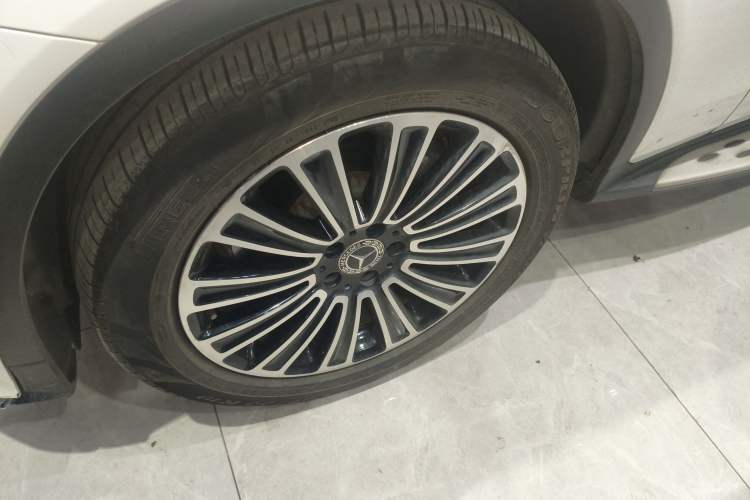 Used Mercedes-Benz GLC 2018 Facelifted GLC 260 4MATIC Dynamic Edition
