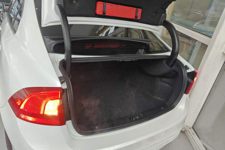 Used Volvo S60 2018 S60L T3 Smart Progress Edition