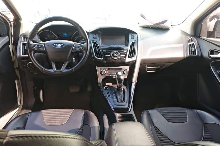 Used Ford Focus 2015 Sedan 1.6L Automatic Trend Model
