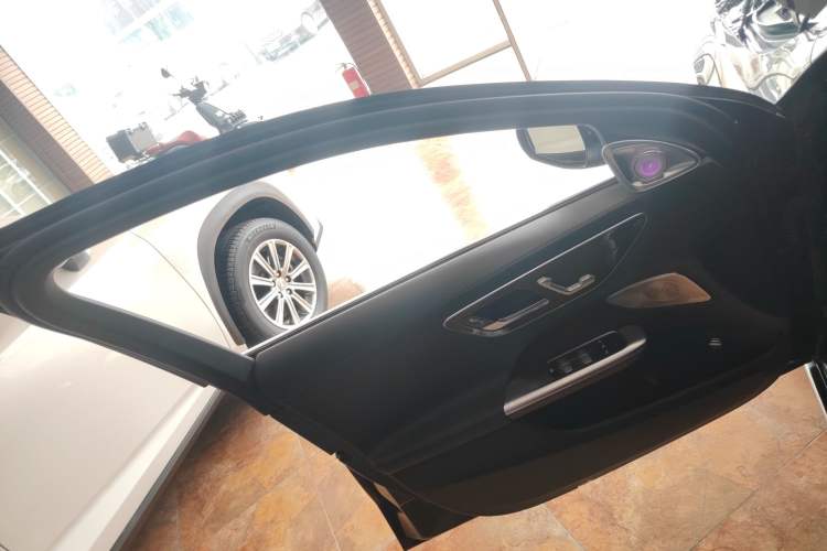 Used Mercedes-Benz C-Class 2022 C 260 L
