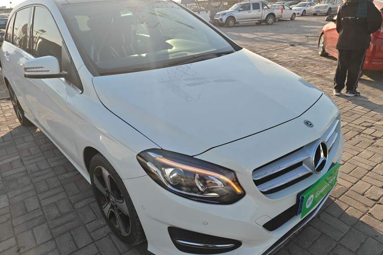Used Mercedes-Benz B-Class 2019 B 200 Fashion Model
