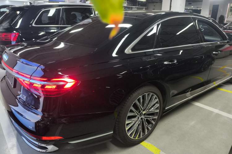 Used Audi A8 2024 A8L 50 TFSI quattro Prestige Edition
