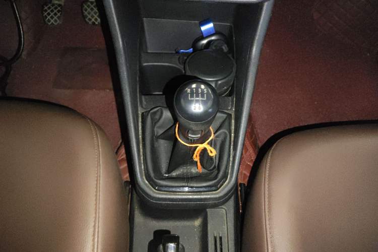 Used Volkswagen Jetta 2017 1.5L Manual Fashion Edition