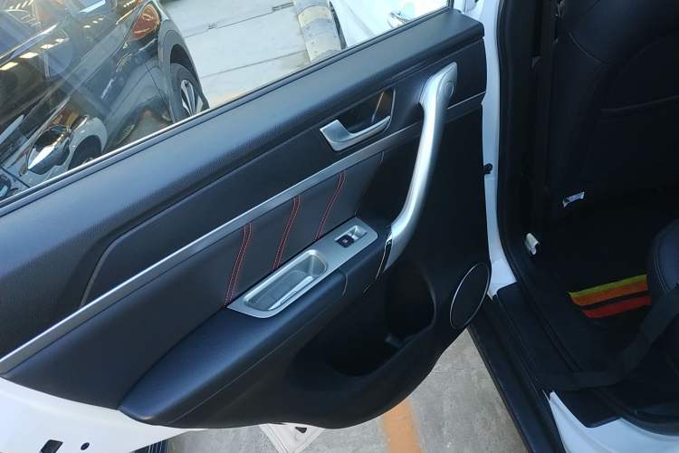 Used Haval M6 2019 1.5T DCT Two-Wheel Drive Value Edition China VI Standard