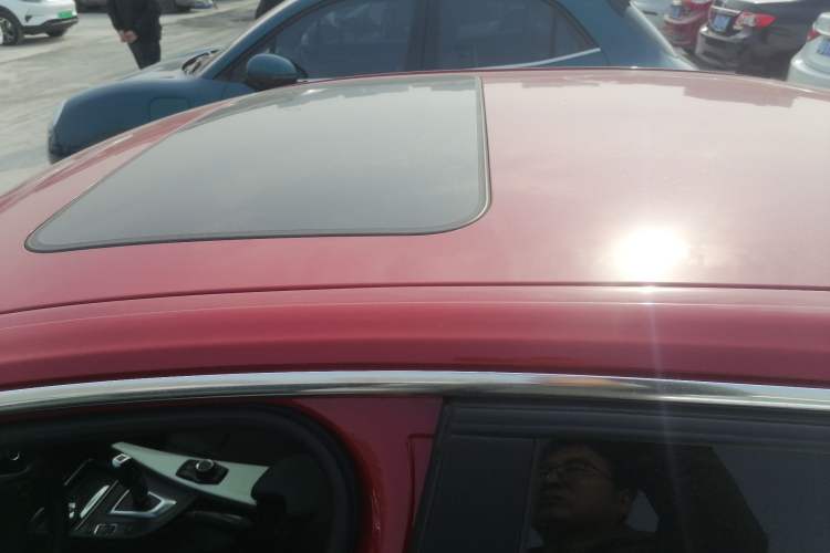 Used BMW 3 Series 2015 320Li Fashion Model
