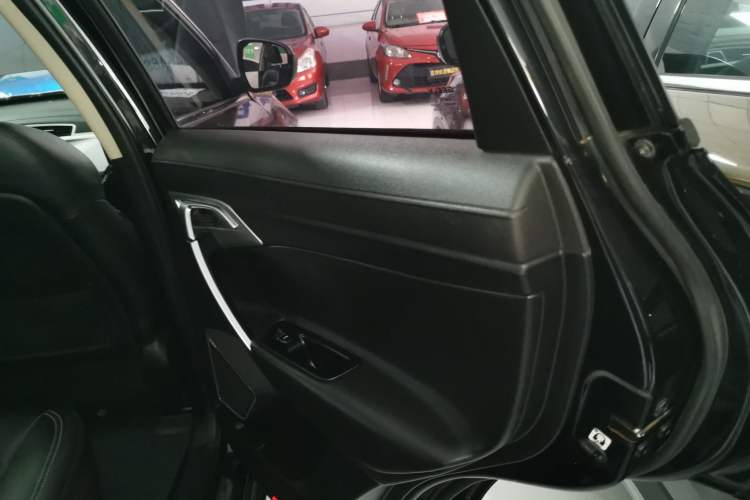 Used Geely Auto Emgrand X7 Sport 2016 1.8TD Automatic Smart Connectivity Version