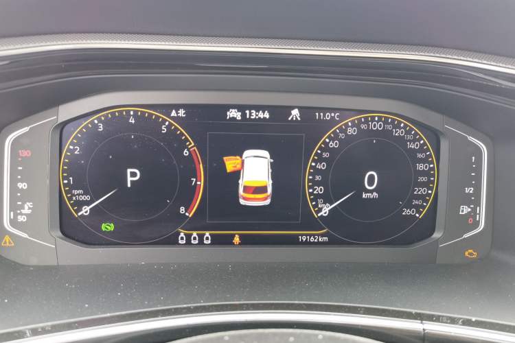 Used Volkswagen Tayron 2020 330TSI Two-Wheel Drive Luxury Smart Connectivity Version
