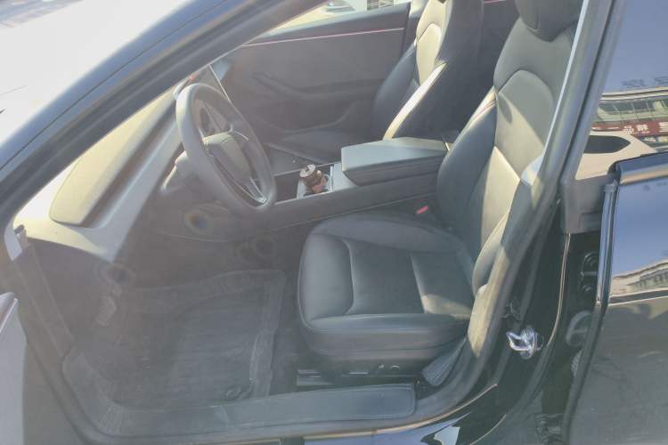 Used Tesla Model 3 2023 Rear-Wheel-Drive Version
