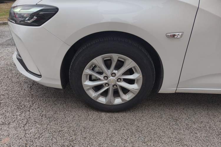 Used Chevrolet Monza 2024 1.5L Dual-Clutch Enjoyment Edition