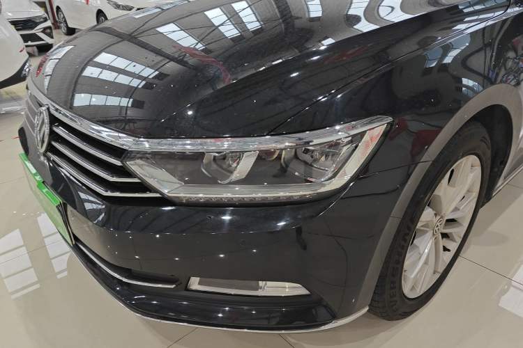 Used Volkswagen Magotan 2018 Facelift 330TSI DSG Luxury Model
